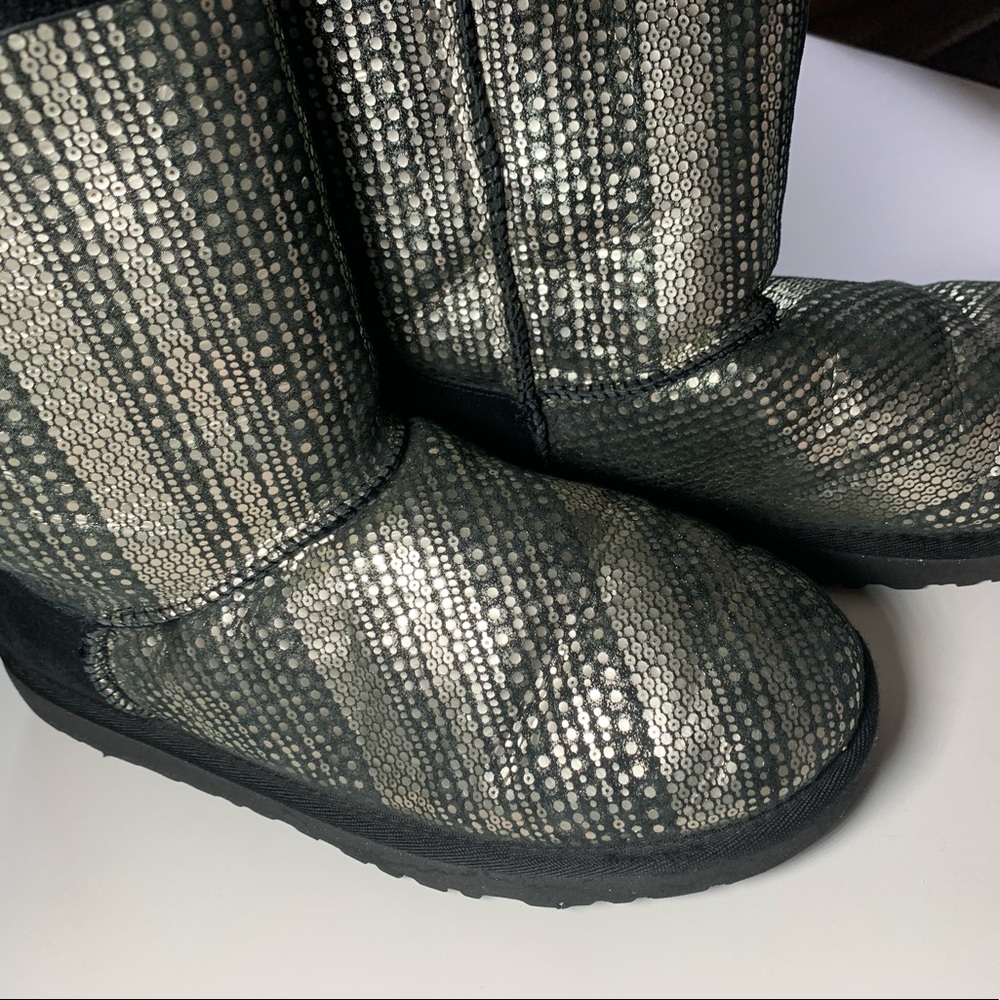 Ugg K Bailey Bow - image 8